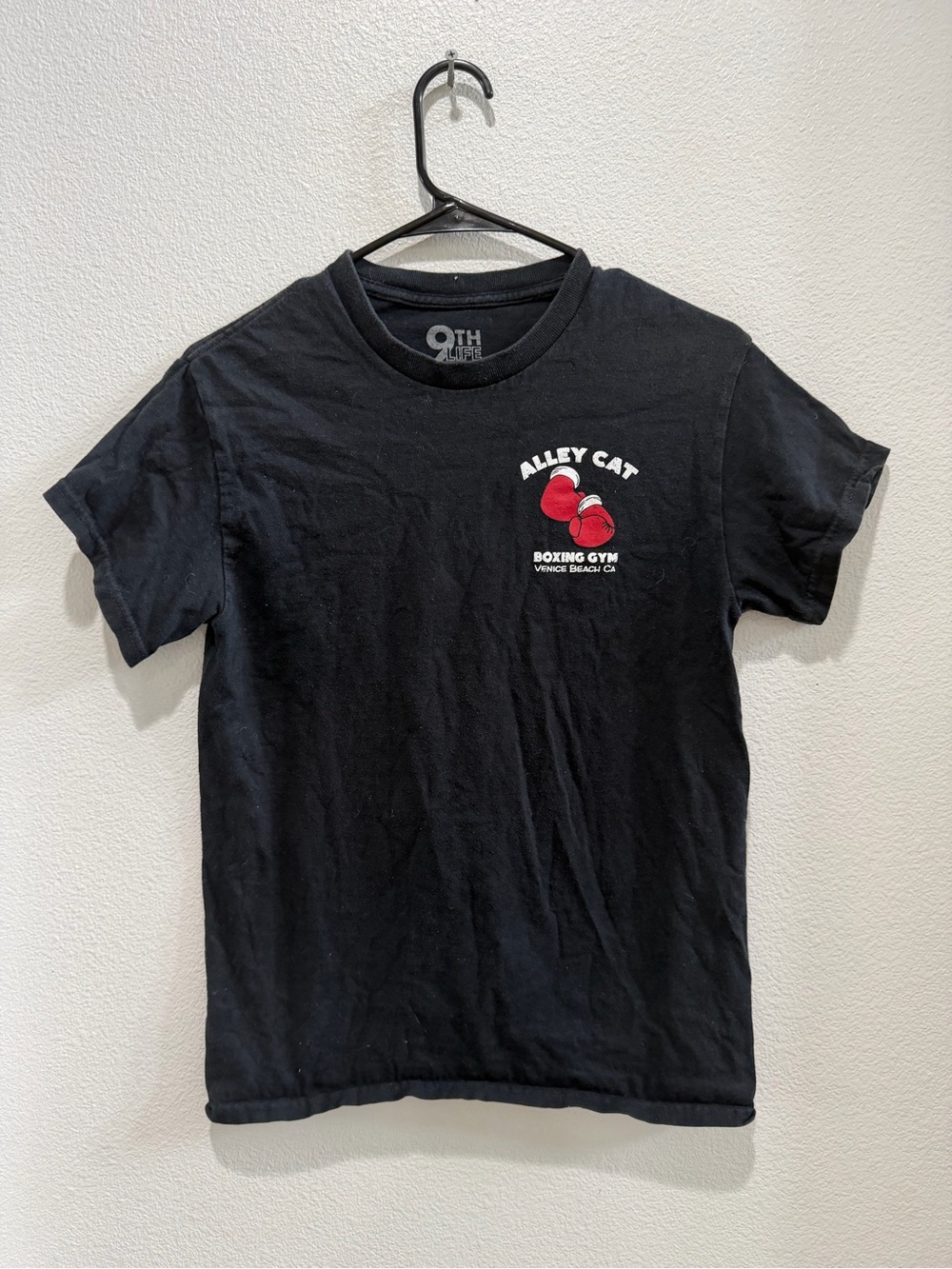 Alley Cat Boxing Gym Black men’s T-Shirt